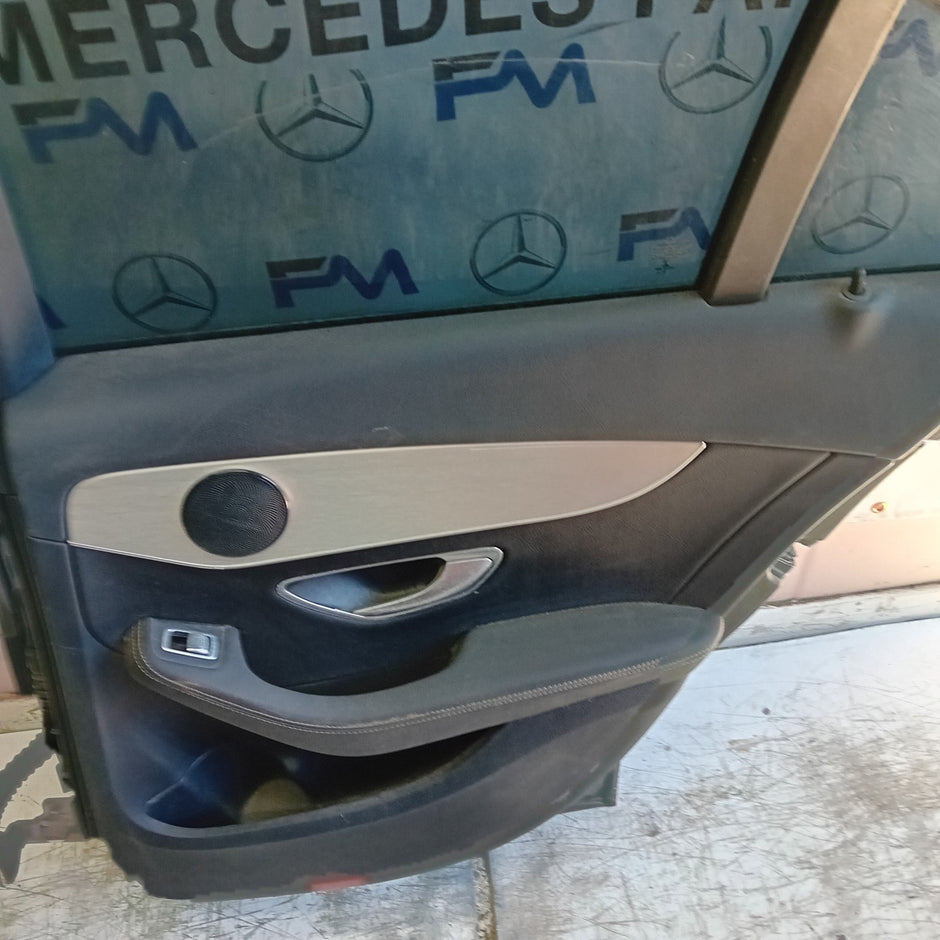 MERCEDES C-CLASS W205 SLN DRIVER REAR DOOR OSR GREY 2014 COMPLETE FMD463
