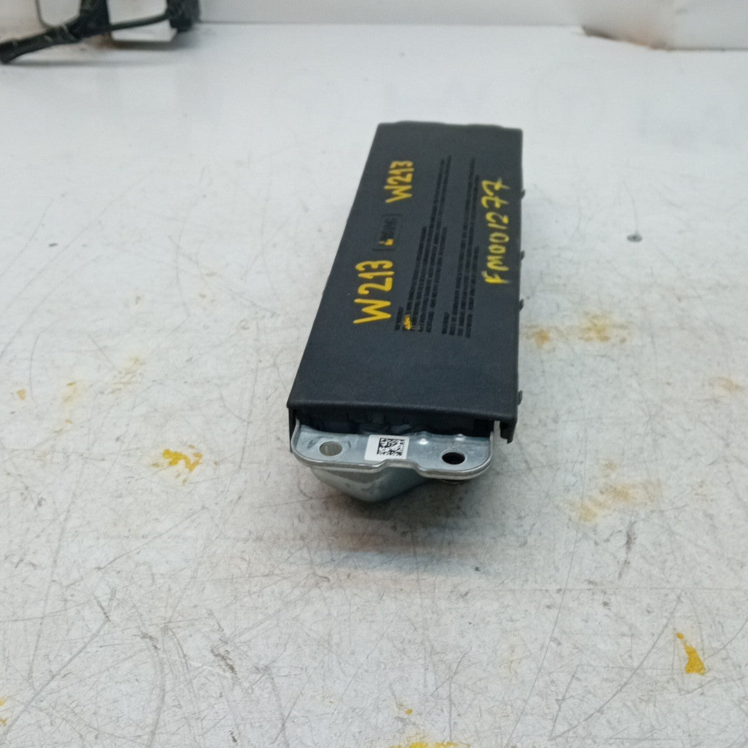 MERCEDES E-CLASS W213 KNEE AIRBAG DRIVER OS RIGHT Q05 A2138600302 FM001277