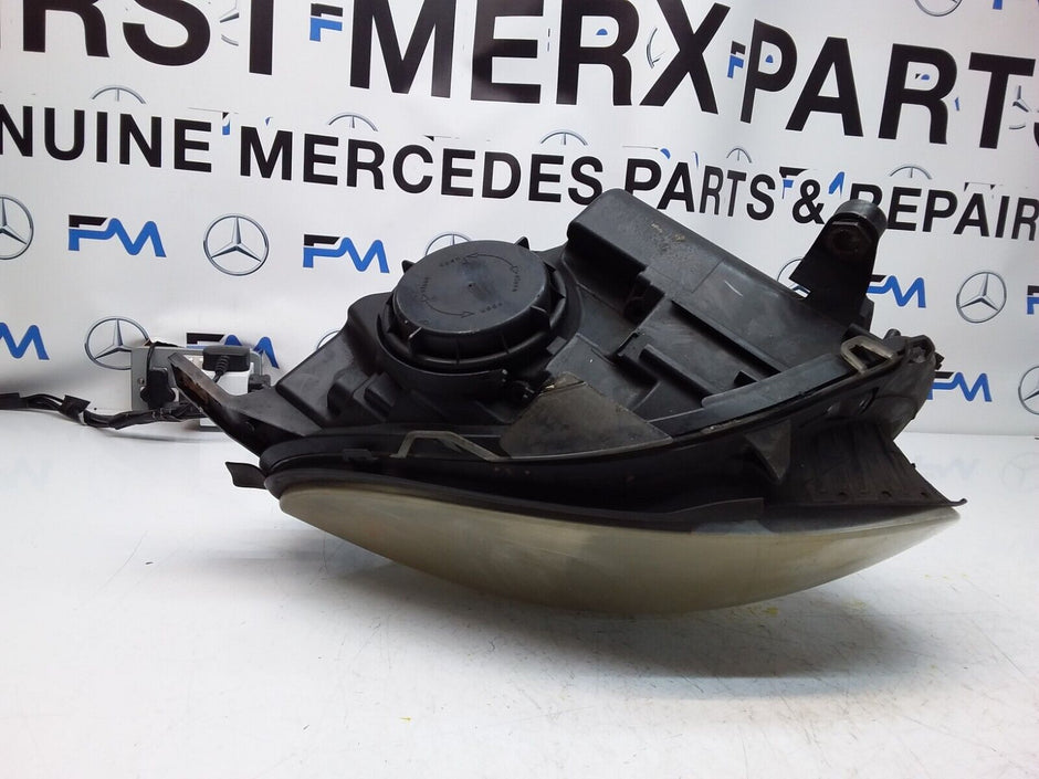 2009 MERCEDES R-CLASS W251 HEADLIGHT PASSENGER N/S FMH137
