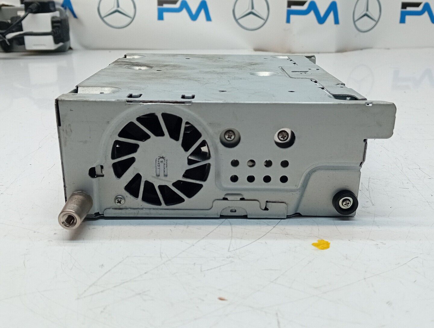 MERCEDES - BENZ E - CLASS W213 2017 RADIO SAT NAV HEAD UNIT  A2139004316 FM00299