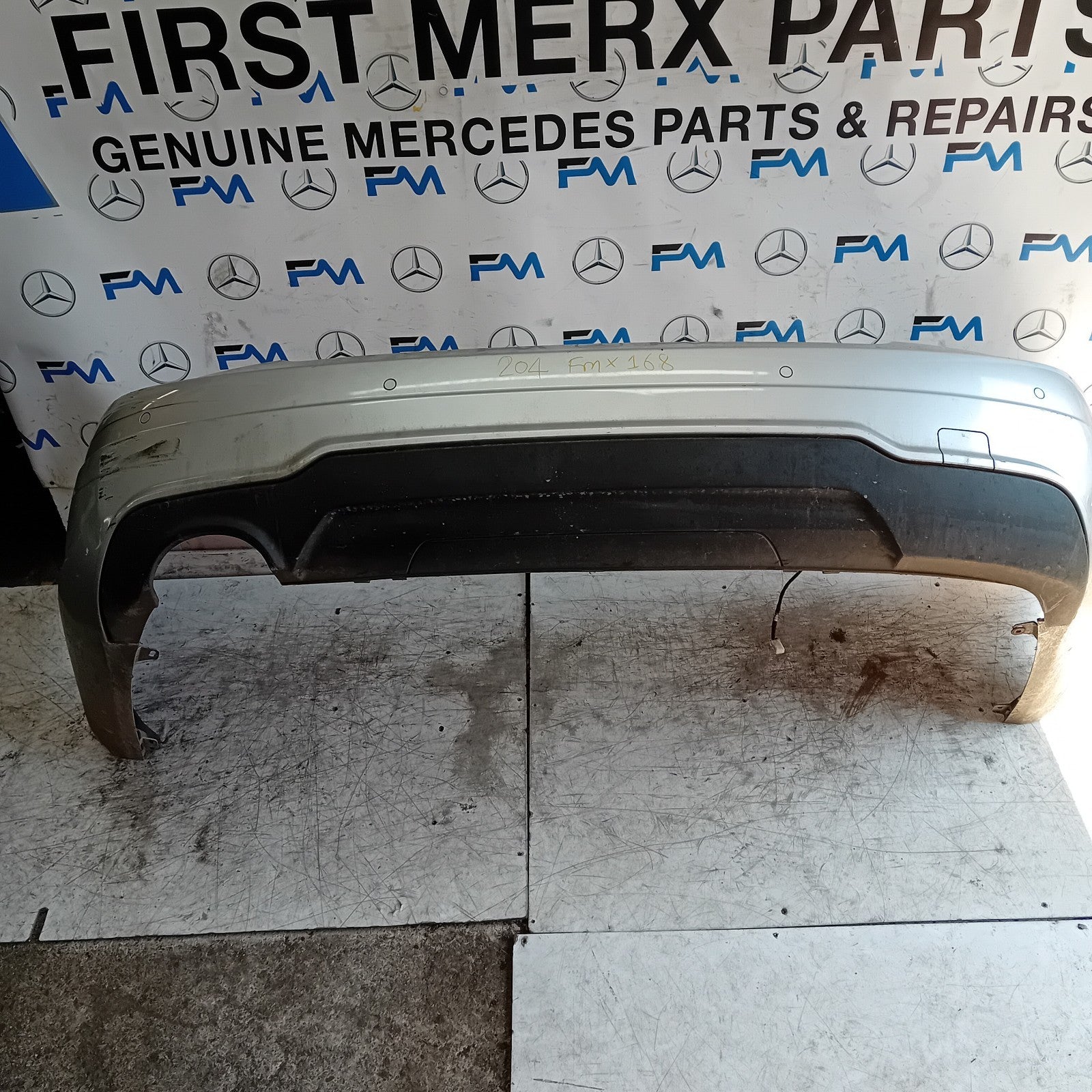 MERCEDES BENZ C-CLASS W204 REAR BUMPER A2048809042 2018 WHITE  FMX168