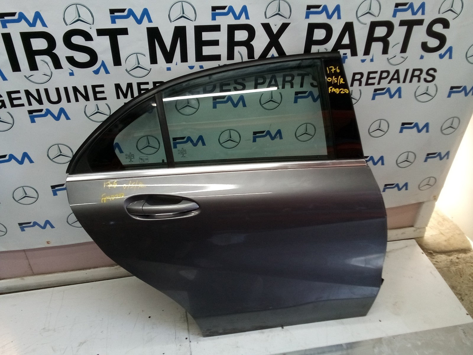 MERCEDES BENZ A CLASS W176 DRIVER SIDE REAR DOOR ( OFF SIDE REAR ) FMD20