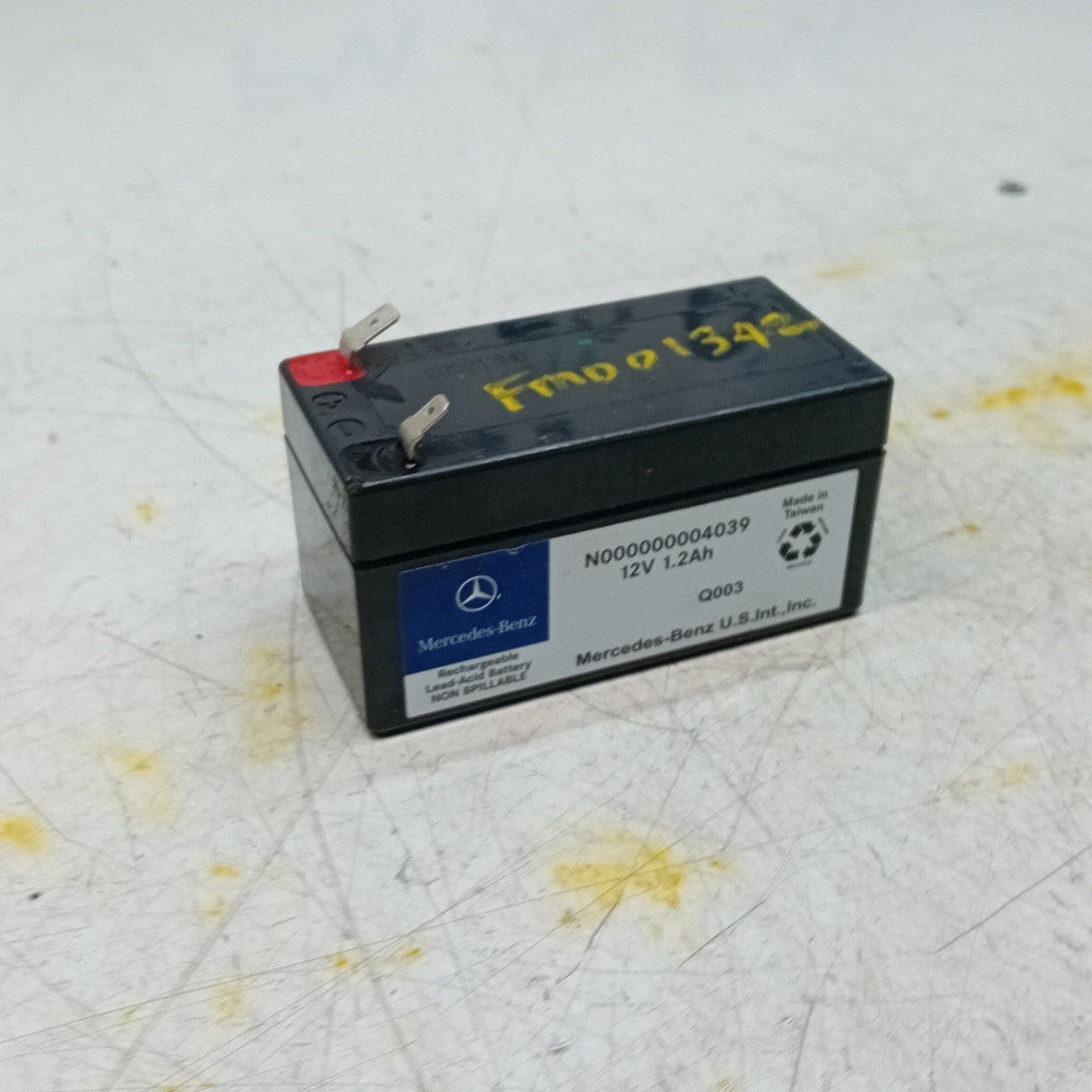 MERCEDES BENZ AUXILIARY LEAD ACID  BATTERY N000000004039 12V 1.2Ah Q003 FM001342