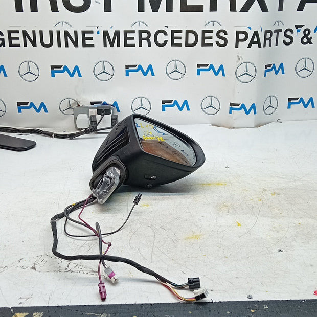 MERCEDES C-CLASS W205 DRIVER WING MIRROR OSF BLACK PL CAMERA FMM72