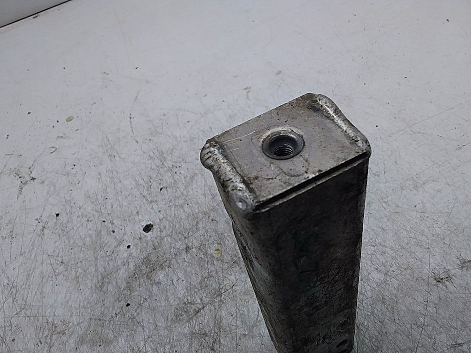 MERCEDES C-CLASS W205 LOWER CRASH REINFORCEMENT ABSORBER A2056203701 FMR275