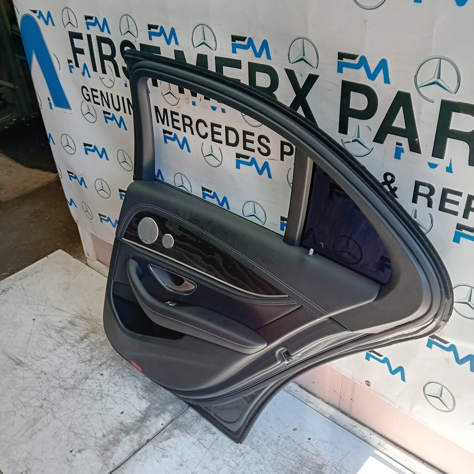 MERCEDES E-CLASS W213 DRIVER FRONT DOOR OSR 2016 ON GREY COMPLETE  FMD516