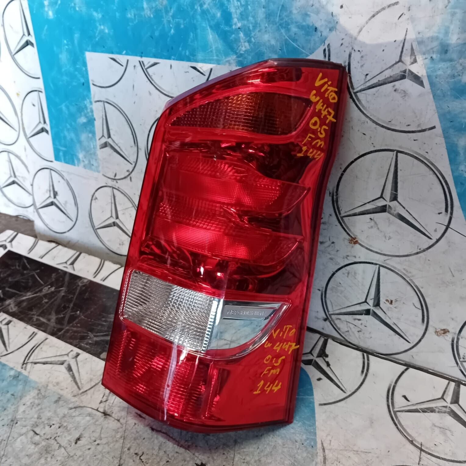 MERCEDES VITO W447 2015-2020 PASSENGER SIDE ( NEAR SIDE ) REAR TAIL LIGHT