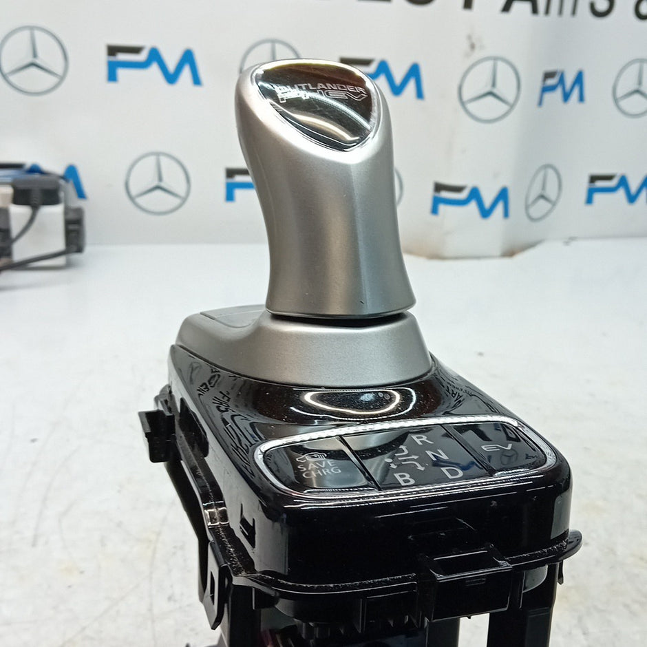 MITSUBISHI OUTLANDER MK3 GEAR LEVER SELECTOR  + TRIM 2400A355 FM001633