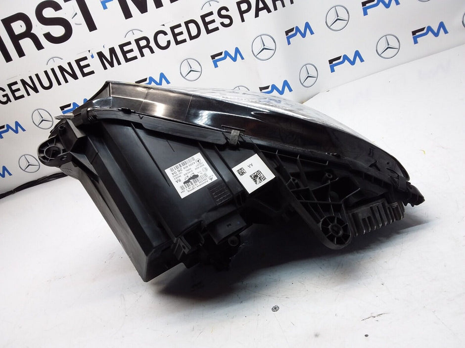 2018 MERCEDES C-CLASS W205 O/S HEADLIGHT  A2059062604 FMH55 LED HIGH PERFORMANCE