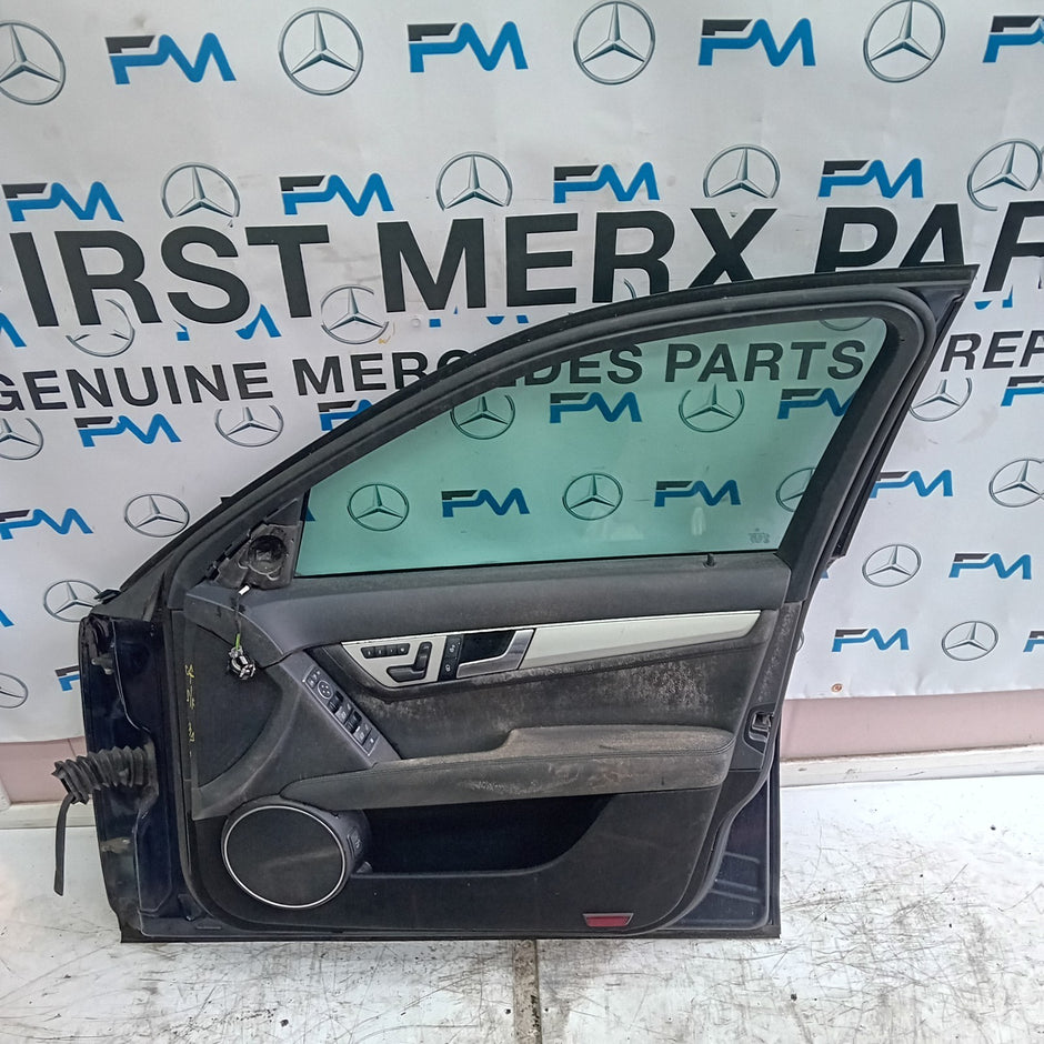 MERCEDES BENZ C-CLASS W204 DRIVER SIDE FRONT DOOR O/S/F BLUE COMPLETE FMD140