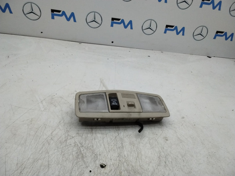 MITSUBISHI OUTLANDER INTERIOR ROOF LIGHTING 8401A009ZZ FMR119
