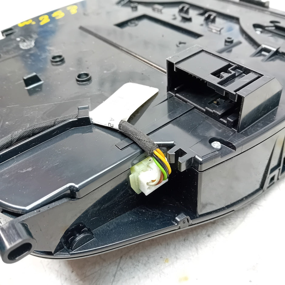 MERCEDES BENZ  GLC W253 MHEV INTERIOR LIGHT A0009008407 2016 ON FM001496