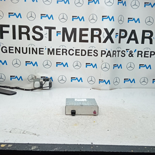 MERCEDES BENZ S-CLASS W222  2014-2021  RADIO TUNER BOX  A2229003210 FM001261