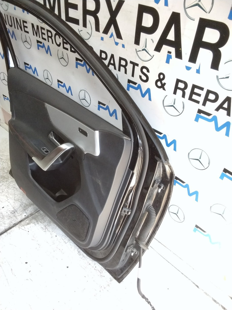 MERCEDES A-CLASS W177 SLN PASSENGER FRON DOOR NSF BLACK 2018 ON COMPLETE FMD320