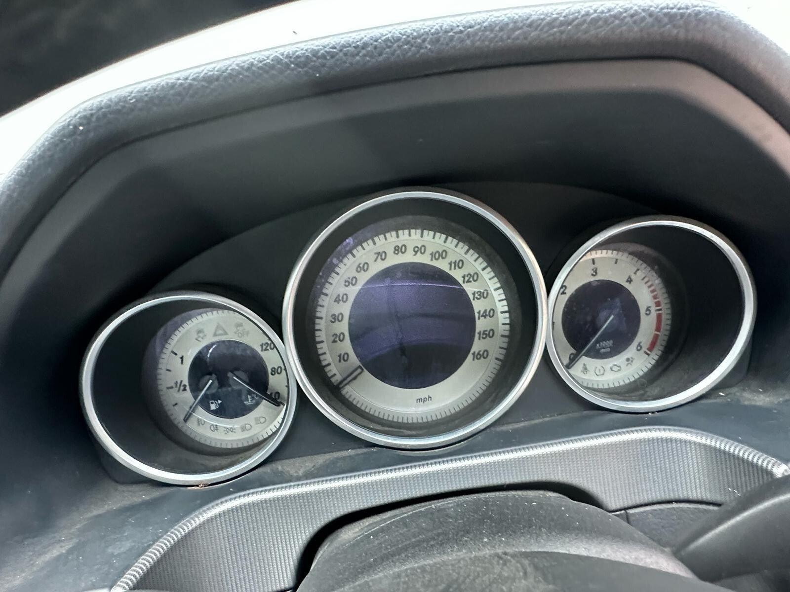 MERCEDES BENZ E-CLASS W212 - BREAKING/SUSPENSION LEGS (ALL)