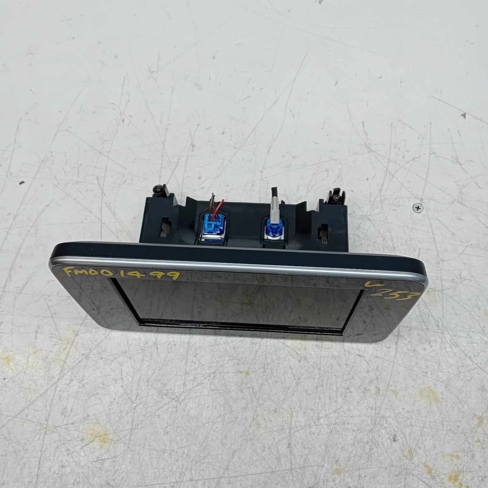 MERCEDES BENZ GLC W253 DISPLAY SCREEN A2059004113 2016 ON FM001499