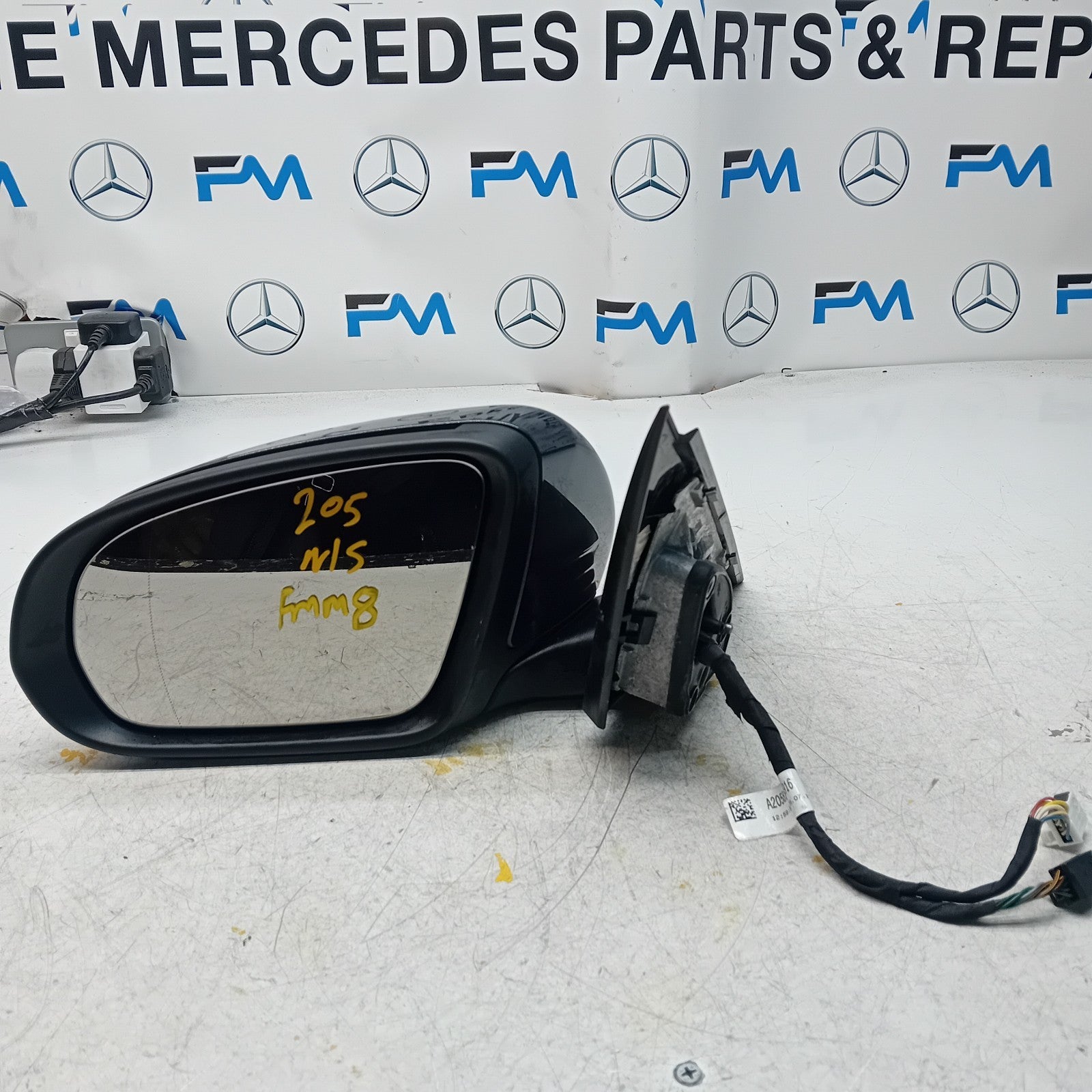 MERCEDES C-CLASS 2014 On W205 PASSENGER SIDE WING MIRROR A2058101916  FMM8