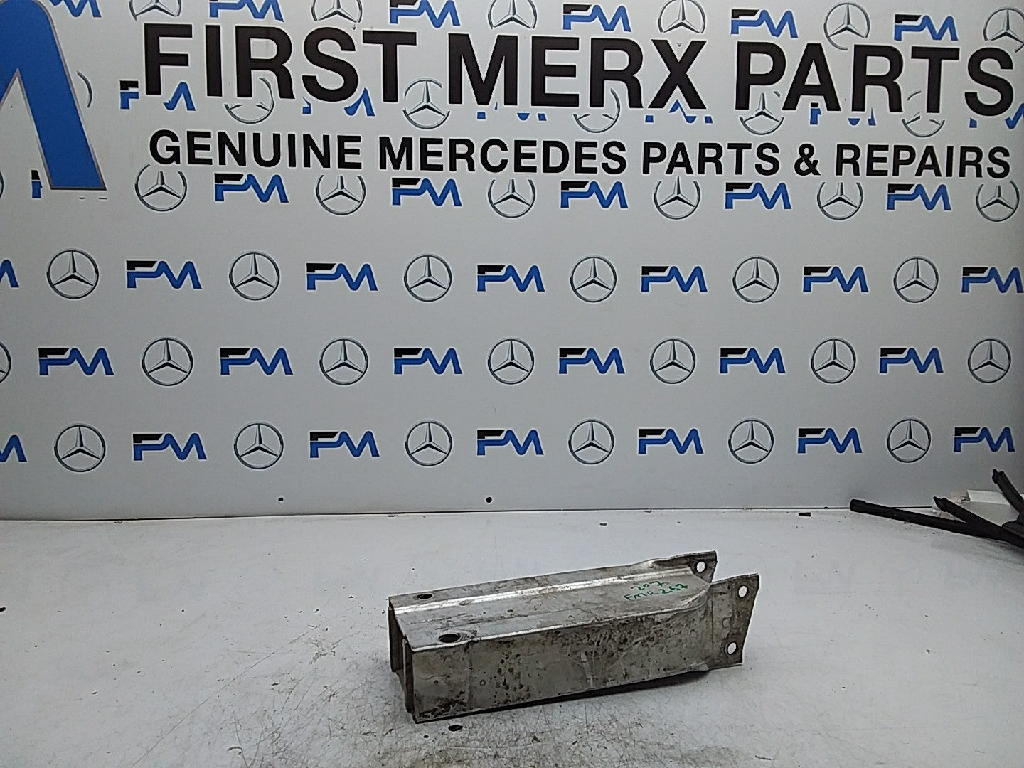 MERCEDES E-CLASS W207 ABSORBER BAR NS LEFT SIDE A2076200700 FMR267