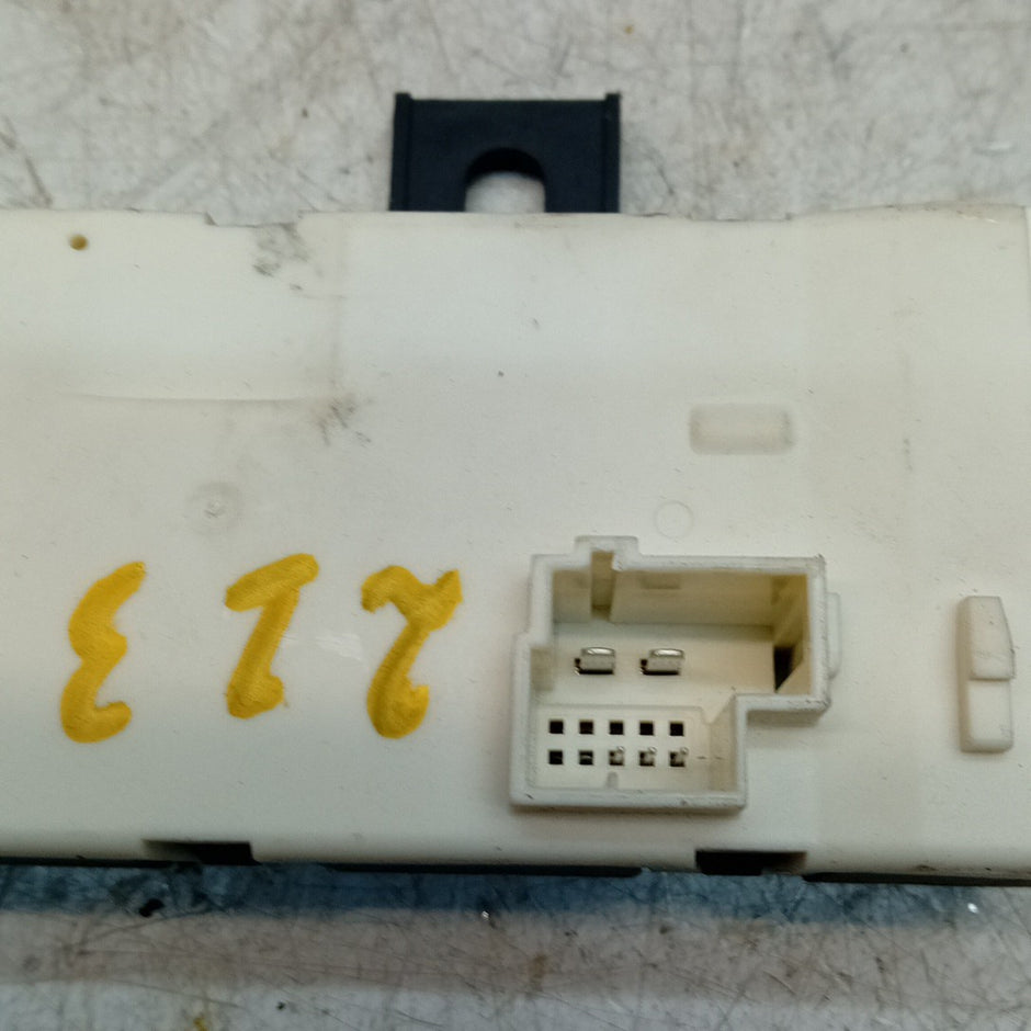 MERCEDES E-CLASS TAILGATE CONTROL MODULE W213 A2139004711 2016 ON FM001255