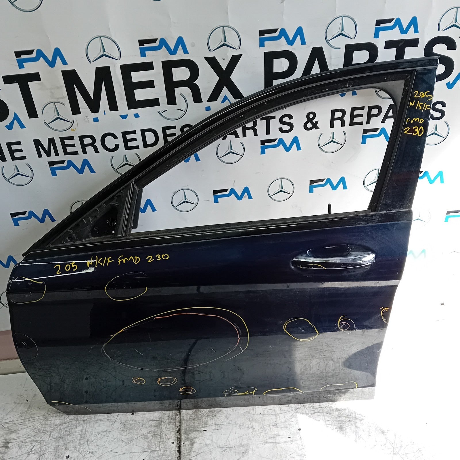 MERCEDES C-CLASS W205 PASSENGER FRONT DOOR NSF BLUE 2014 ON FMD230