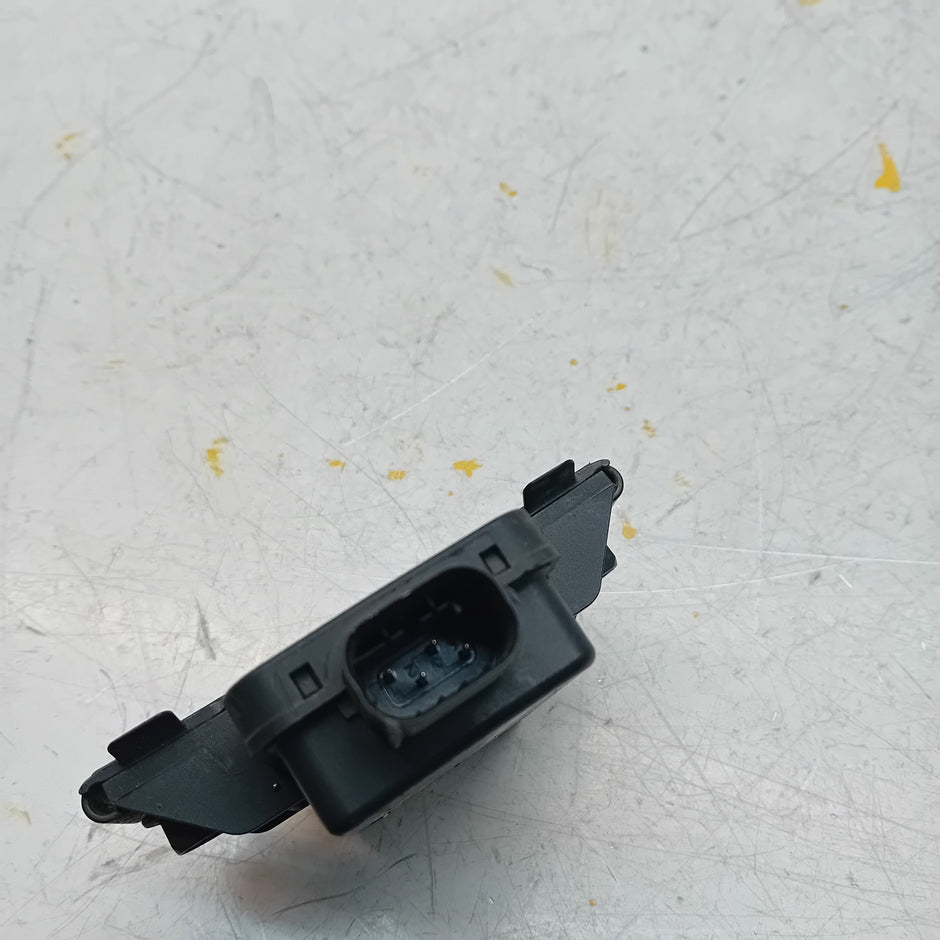 MERCEDES C-CLASS W205 W205TYRE PRESSURE CONTROL MODULE A0009006907 FM001194