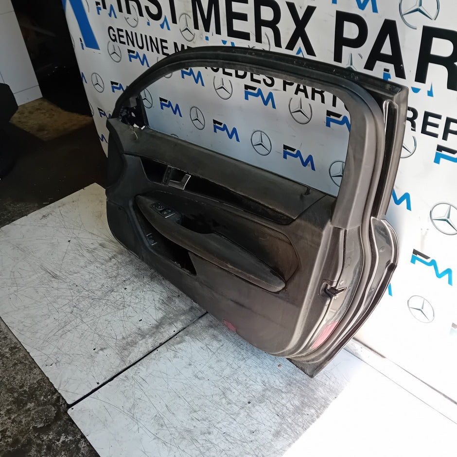 MERCEDES E-CLASS W213 DRIVER FRONT DOOR OSF 2016 ON BLACK COMPLETE  FMD517