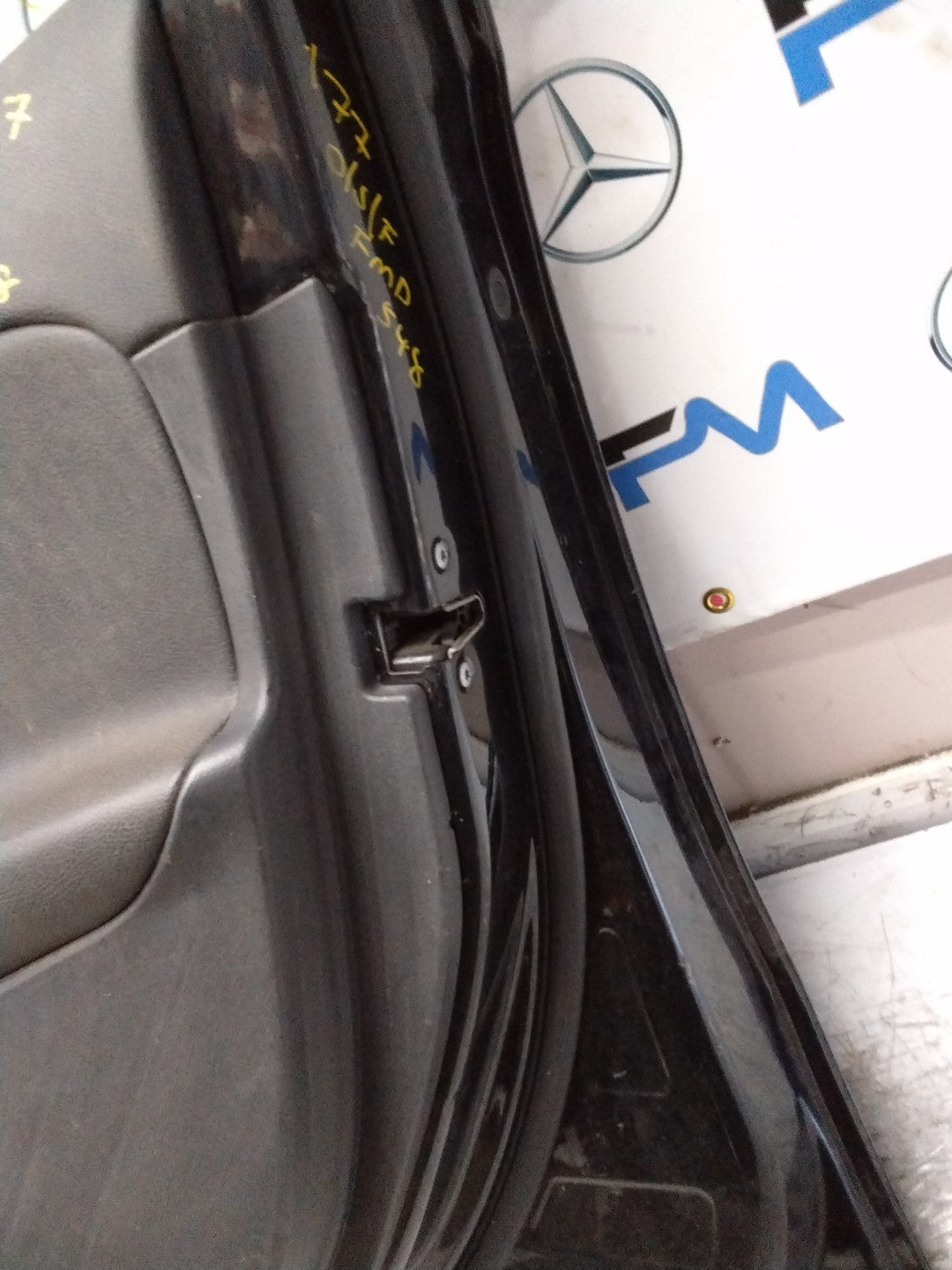 MERCEDES BENZ  A-CLASS W177  DRIVER FRONT DOOR OSF BLACK 2018-22 FMD548