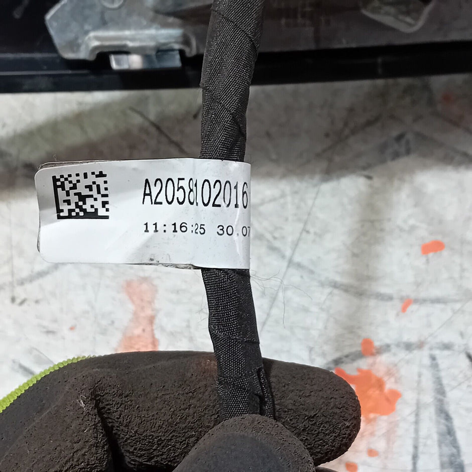 2015/2022 MERCEDES BENZ W205 WING MIRROR A2058102016 RIGHT SIDE