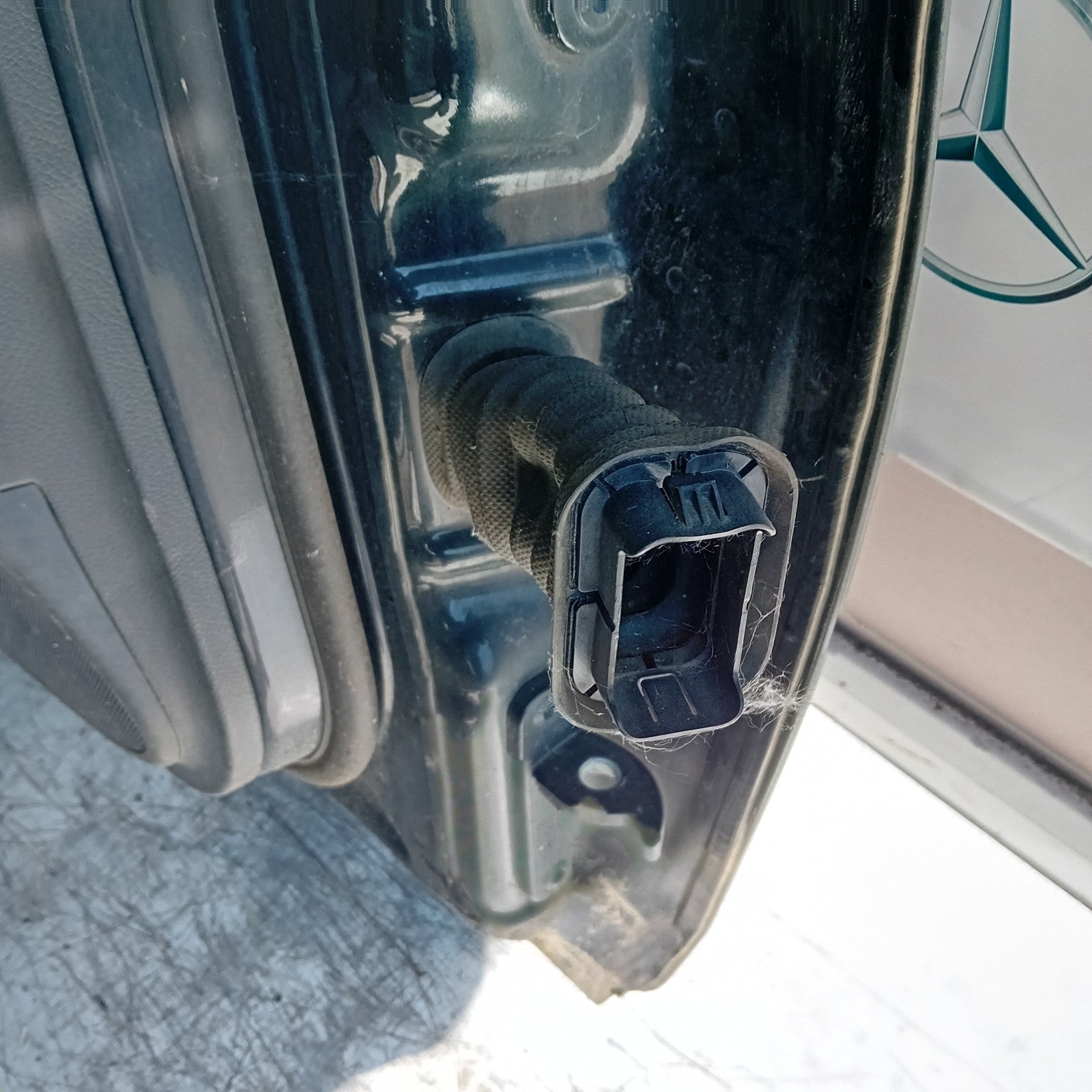MERCEDES E-CLASS W212 PASSENGER FRONT DOOR NSF 2015 COMPLETE BLUE FMD519