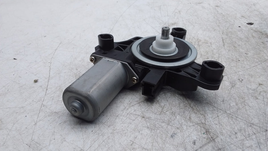 MERCEDES BENZ A-CLASS W177 WINDOW REGULATOR REAR RIGHT A0009060908 FMR421
