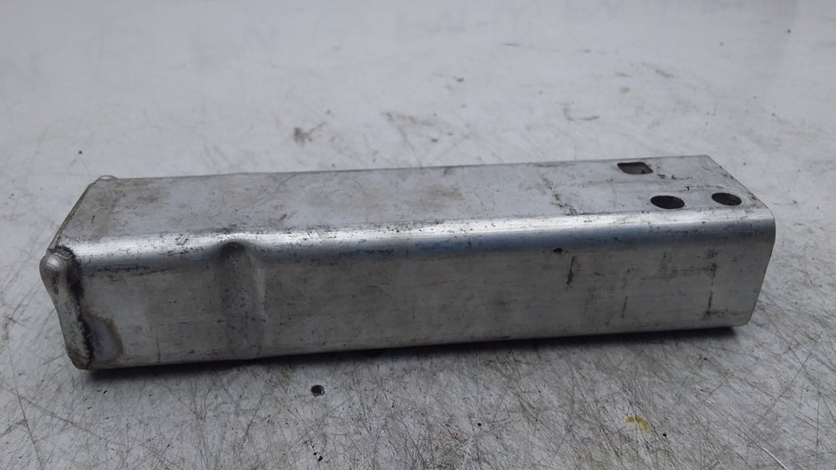 MERCEDES C-CLASS  W205 LOWER REINFORCEMENT CRASH ABSORBER BAR A2056203701 FMR393