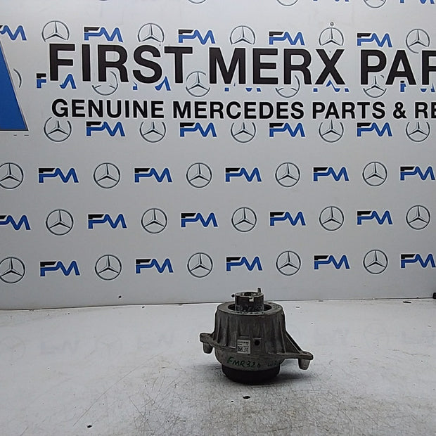 MERCEDES BENZ  E-CLASS W213  ENGINE MOUNT LEFT NS A2132400500 FMR324