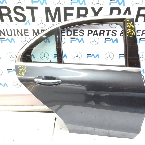 MERCEDES BENZ  C-CLASS W2O5 DRIVER SIDE REAR DOOR O/S/R COMPLETE GREY FMD106