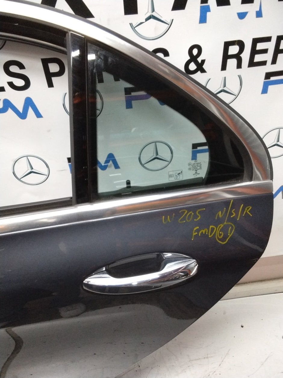MERCEDES  BENZ  C-CLASS W205 PASSENGER SIDE REAR DOOR N/S/R COMPLETE GREY FMD61