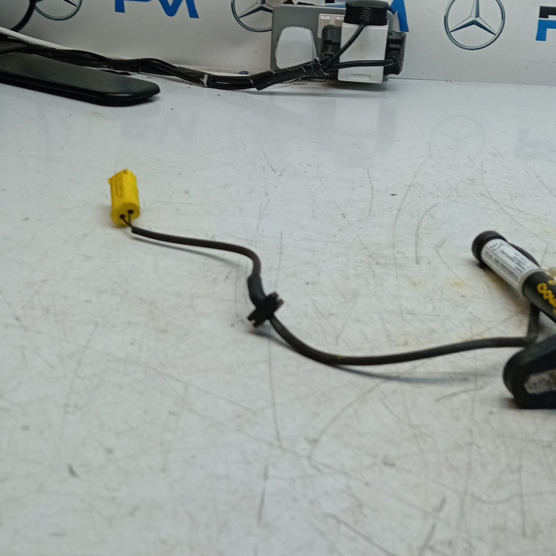 MERCEDES E CLASS W213 BONNET PEDESTRIAN ACTUATOR A2139062201 2017 FM001442