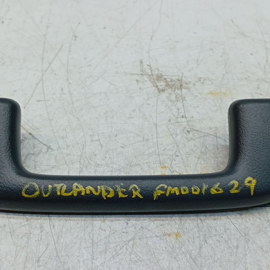 MITSUBISHI OUTLANDER MK3 LEFT OR RIGHT ROOF HANDLE BLACK FM001629