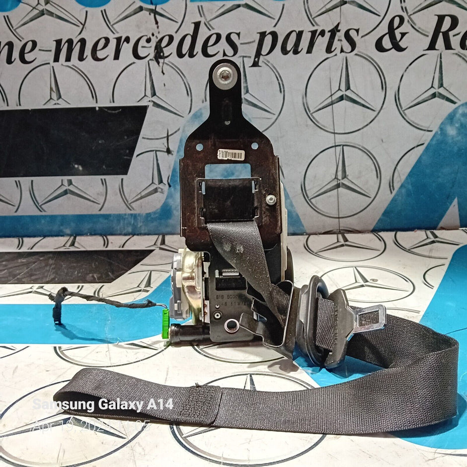 MERCEDES BENZ C CLASS W204 COUPE NEARSIDE FRONT (N.S.F) A2048601985
