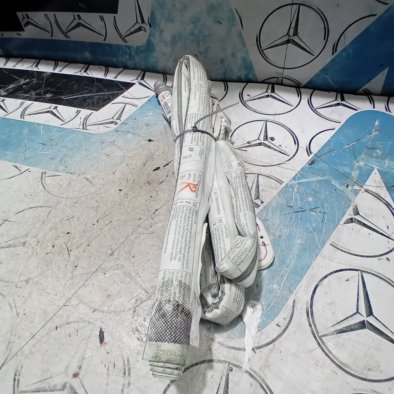 MERCEDES-BENZ AMG 2143CC 09/15 ROOF CURTAIN AIRBAG RIGHT SIDE 2128604202 FM184