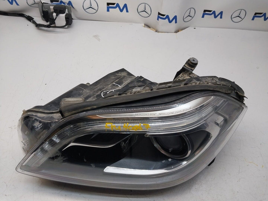 GENUINE USED MERCEDES GL  Passengers Left Front Headlight A1668202761 FMH0067
