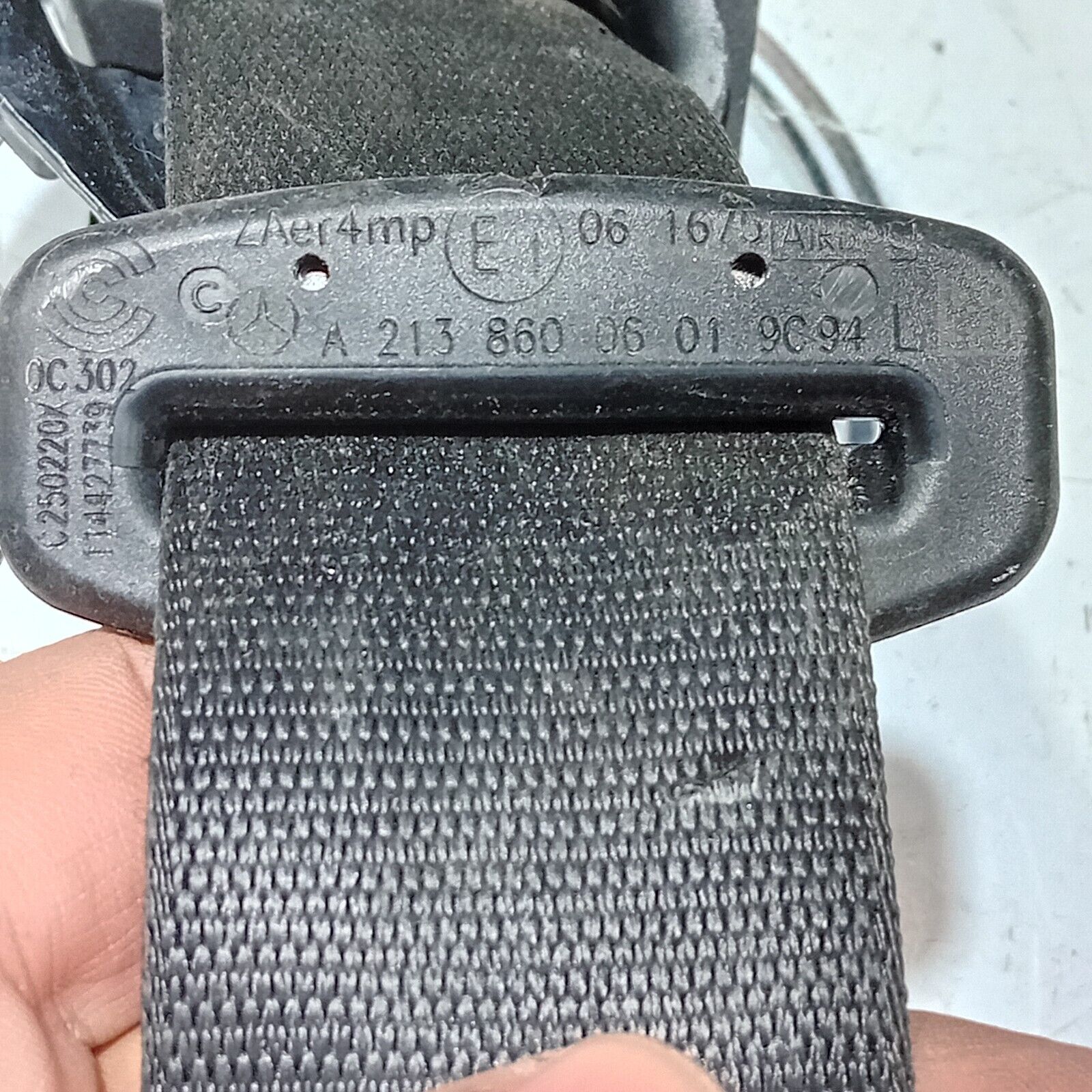 MERCEDES E CLASS W213 PASSENGER SIDE FRONT SEAT BELT GENUINE 2016-2020