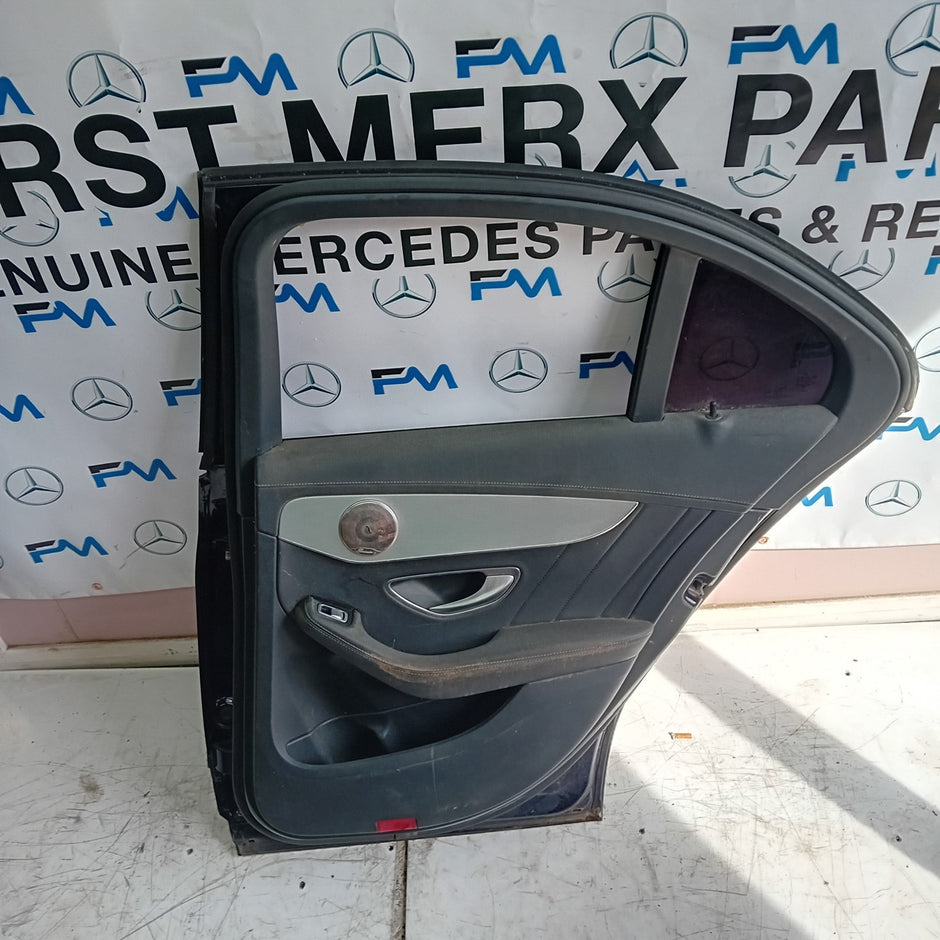 MERCEDES BENZ  C-CLASS W2O5 DRIVER SIDE REAR DOOR O/S/R COMPLETE BLUE FMD109