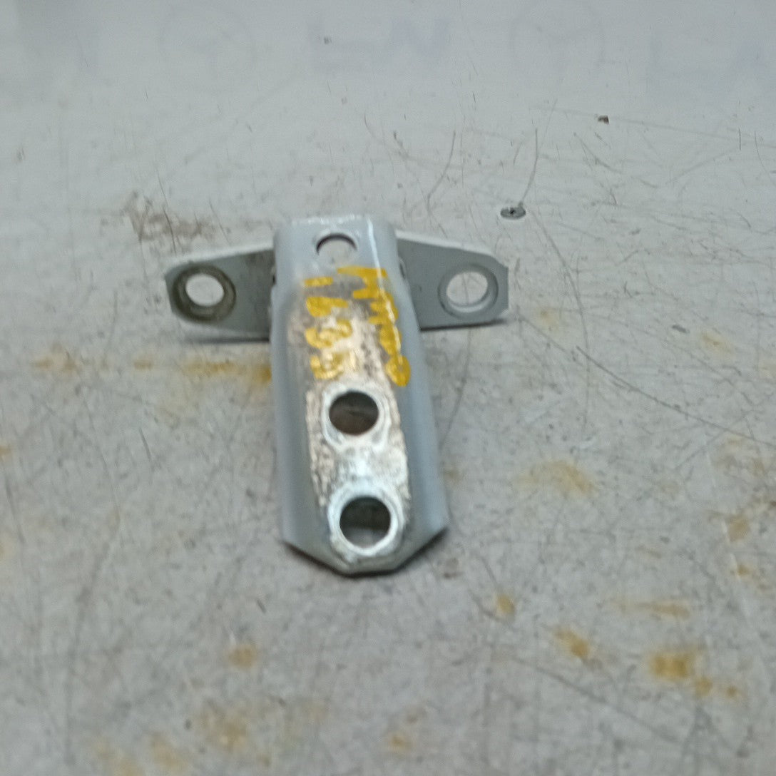 MITSUBISHI OUTLANDER MK3  FRONT DOOR HINGE PANEL A521 A046834 FM001635