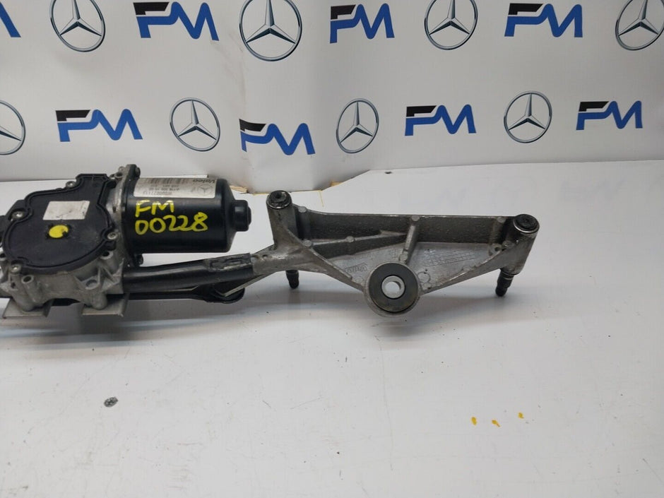 MERCEDES-BENZ A CLA GLA 2015-2018 Wiper Motor Front & Linkage A1769061900FM00228