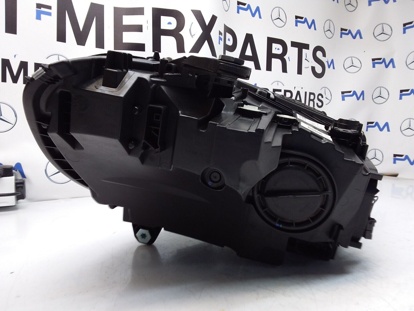 2020 MERCEDES C-CLASS W206 N/S Passenger Side Front Headlight A2069068704 FMH36