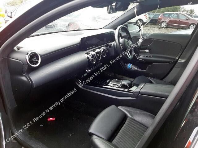 MERCEDES BENZ A-CLASS W177 / AIR BAGS ( STEERING WHEEL, KNEE, ROOF )