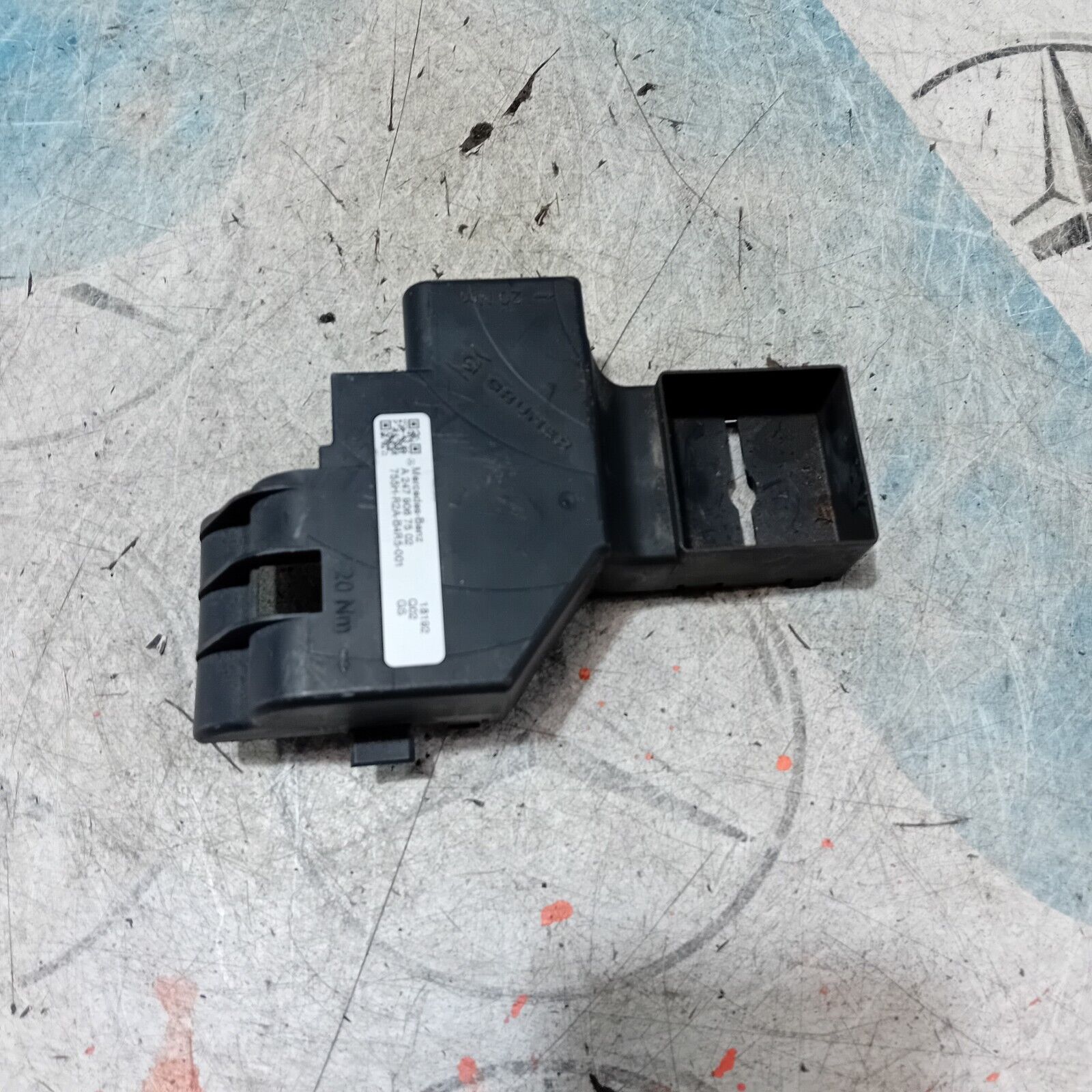 2021 MERCEDES BENZ CLA200 BATTERY TERMNAL COVER AMG LINE W118 A2479067502