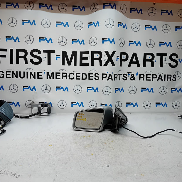 MERCEDES A-CLASS  W176 PASSENGER SIDE WING MIRROR A1768100116 SILVER FMM38
