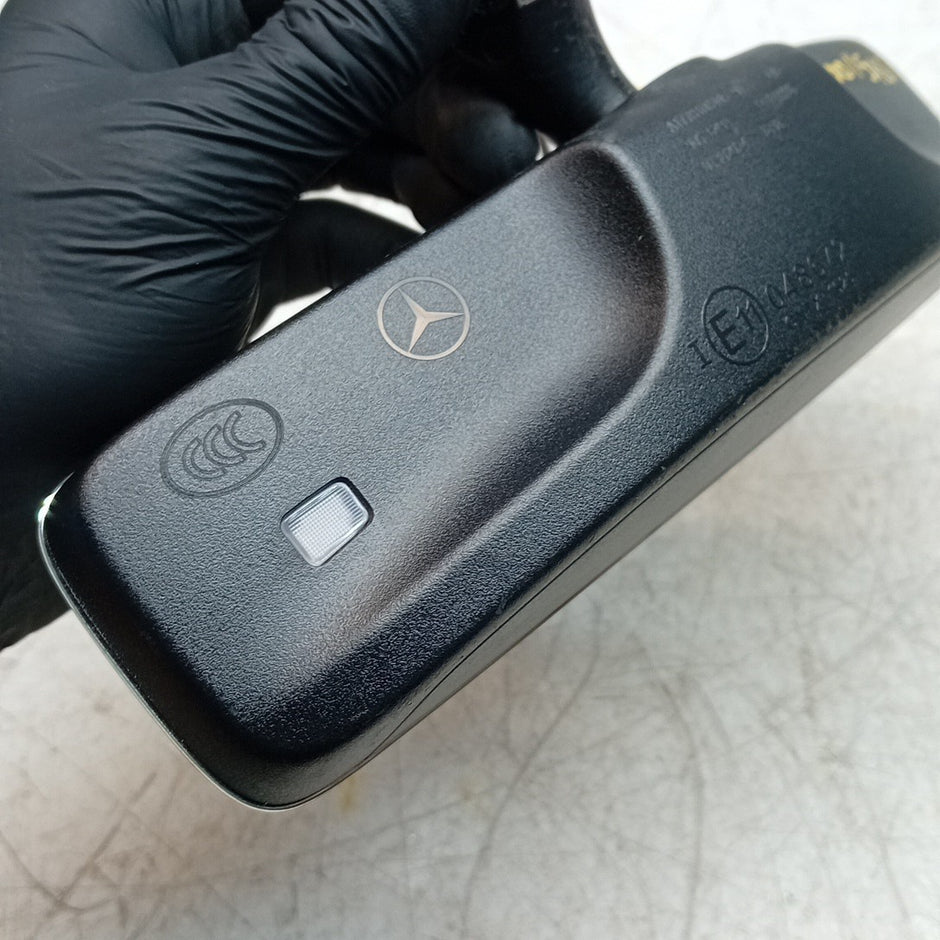 MERCEDES A-CLASS W177 INTERIOR REAR VIEW MIRROR BLACK A1778108405 2018 FM001516