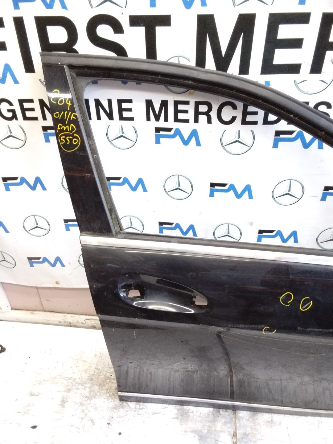 MERCEDES C-CLASS W204 SLN DRIVER FRONT DOOR OSF BLACK 2008-14 COMPLETE FMD550
