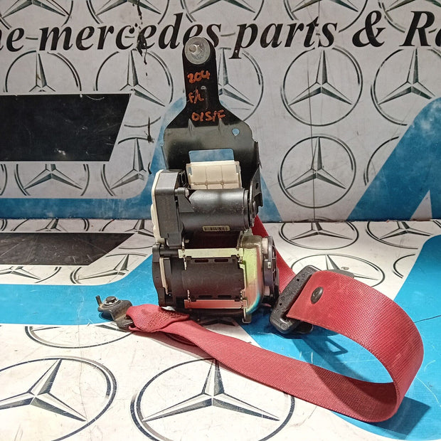 MERCEDES-BENZ C CLASS W204 (SALOON) S204 (ESTATE) O/S/F RED SEAT BELT 2048601885